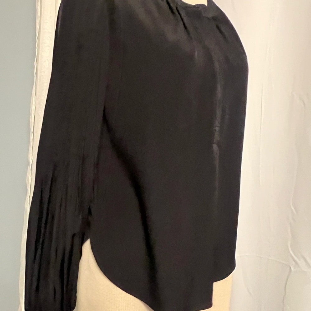 ANN TAYLOR Women Black Long Bell Pleated Sleeve Blouse Hi Low Button Sz XXSP